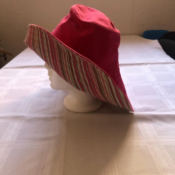 Le prince jardinier colorful striped dress and matching hat size 10 - Picture 6 of 9